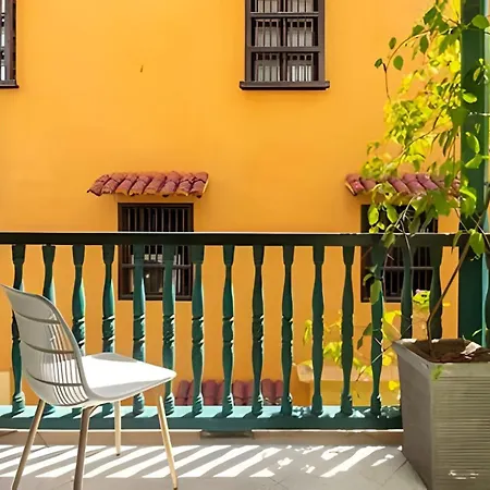 Laurdhomes Historic Center Plaza Santodomingo 3bth Apartment Cartagena